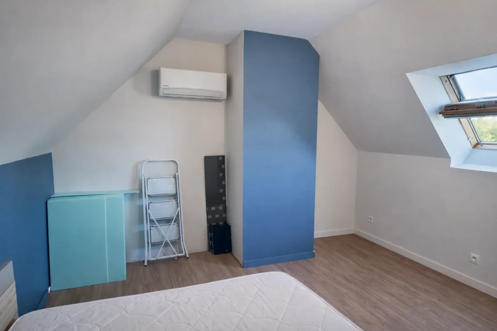 projet chambre apaisante travaux en cours de realisation 1 Projet client - Une chambre bleue naturelle et apaisante