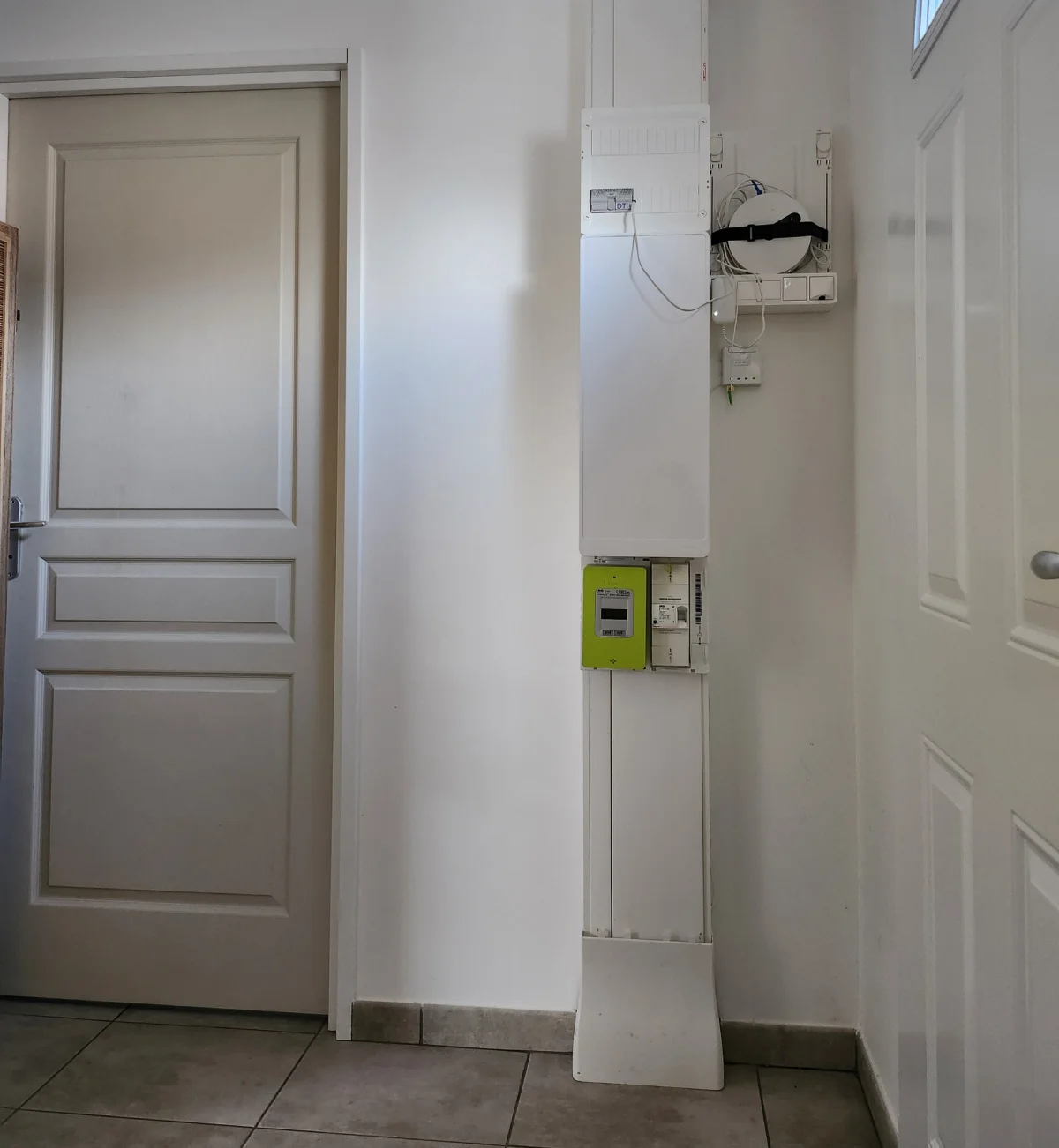 projet client avant travaux entree Projet client - Une entrée accueillante et chaleureuse